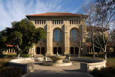 California Private Colleges and Universities:Stanford University - Green Library 