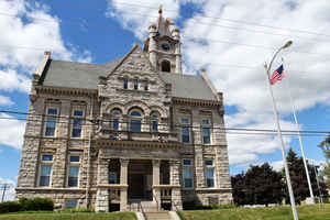 Ozaukee County, Wisconsin Courthouse