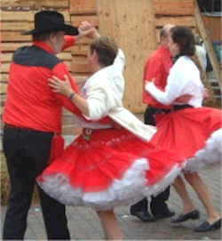 Mississippi State American Folk Dance: Square Dance