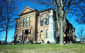 Bond County, Illinois Courthouse