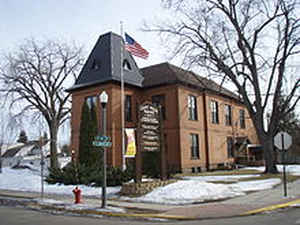 Isanti County, Minnesota Courthouse